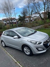 2012 - Hyundai i30 Manual