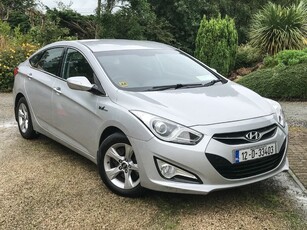 2012 - Hyundai i40 Manual