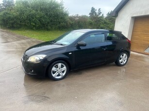 2012 - Kia Ceed Manual