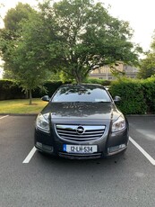 2012 - Opel Insignia Manual