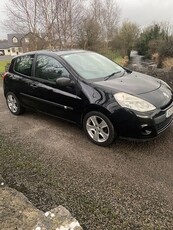 2012 - Renault Clio Manual