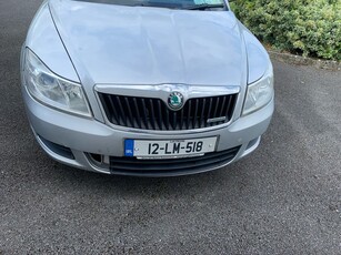 2012 - Skoda Octavia Manual