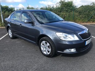 2012 - Skoda Octavia Manual