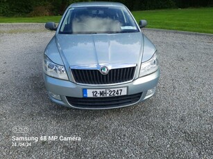 2012 - Skoda Octavia Manual