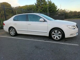 2012 - Skoda Superb Manual