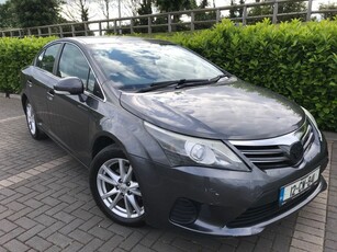 2012 - Toyota Avensis Manual