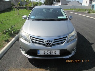 2012 - Toyota Avensis Manual