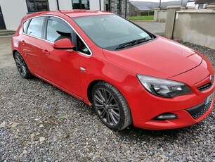 2012 - Vauxhall Astra ---