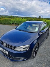 2012 - Volkswagen Jetta Manual