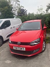 2012 - Volkswagen Polo Manual