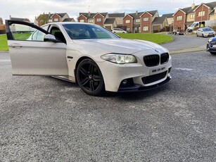 2013 - BMW 5-Series Manual