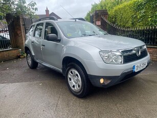 2013 - Dacia Duster Manual