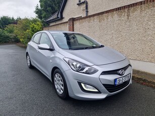 2013 - Hyundai i30 Manual