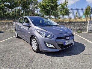 2013 - Hyundai i30 Manual