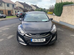 2013 - Hyundai i30 Manual