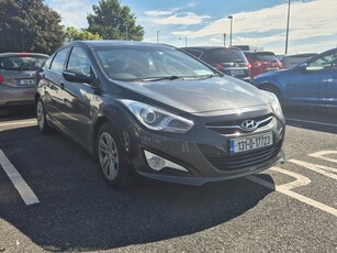 2013 - Hyundai i40 Manual