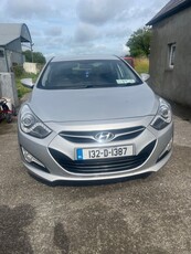 2013 - Hyundai i40 Manual