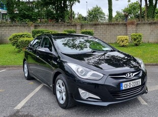 2013 - Hyundai i40 Manual