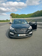 2013 - Hyundai Santa Fe Manual