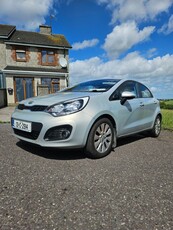 2013 - Kia Rio Manual