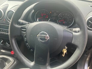 2013 - Nissan Qashqai Manual