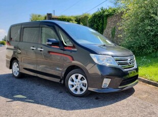 2013 - Nissan Serena Automatic