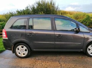 2013 - Vauxhall Zafira ---