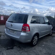 2013 - Vauxhall Zafira ---