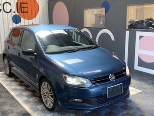 2013 - Volkswagen Polo Automatic