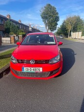 2013 - Volkswagen Polo Automatic