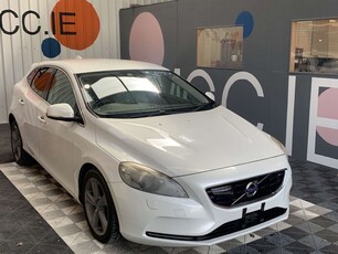 2013 - Volvo V40 Automatic