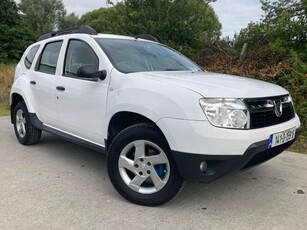 2014 - Dacia Duster Manual