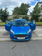 2014 - Ford Fiesta Manual