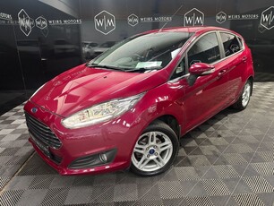 2014 - Ford Fiesta Manual