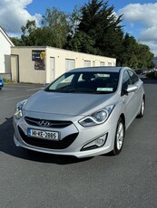 2014 - Hyundai i40 Manual