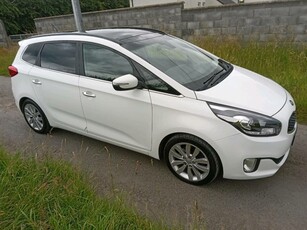 2014 - Kia Carens Manual