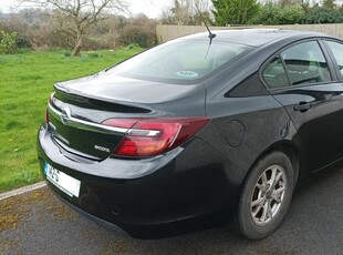 2014 - Opel Insignia Manual