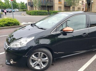 2014 - Peugeot 208 Manual