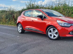 2014 - Renault Clio Manual