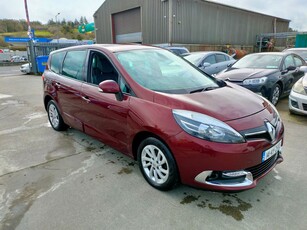 2014 - Renault Grand Scenic Manual