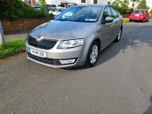 2014 - Skoda Octavia Manual