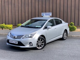 2014 - Toyota Avensis Manual