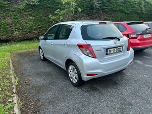 2014 - Toyota Yaris Manual