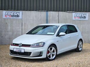 2014 - Volkswagen Golf Automatic