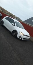 2014 - Volkswagen Golf Manual