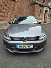 2014 - Volkswagen Jetta Manual