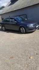 2014 - Volkswagen Passat Manual