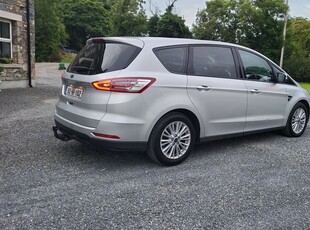 2015 - Ford S-Max Manual