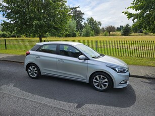 2015 - Hyundai i20 Manual