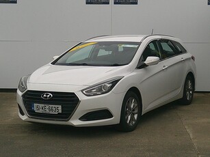 2015 - Hyundai i40 Manual